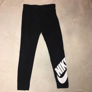 Girls Nike Leggings